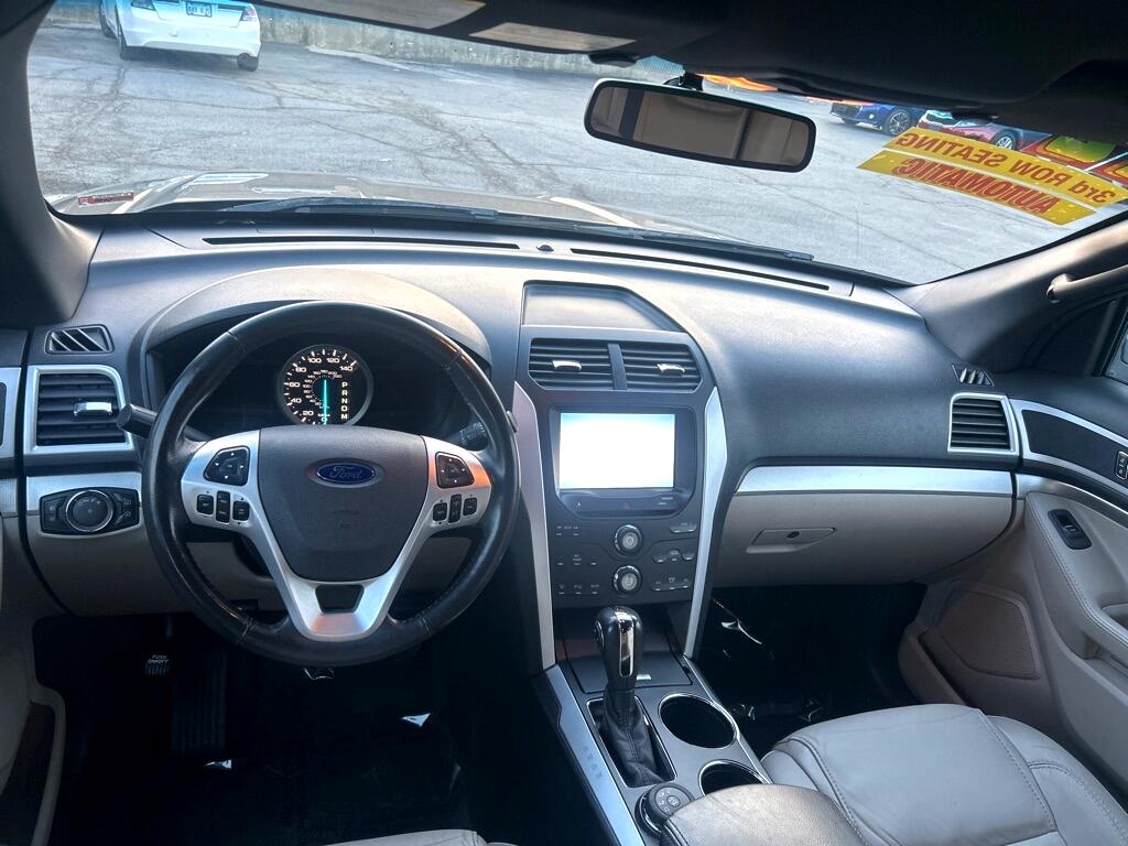 Ford Explorer XLT 4WD 2012