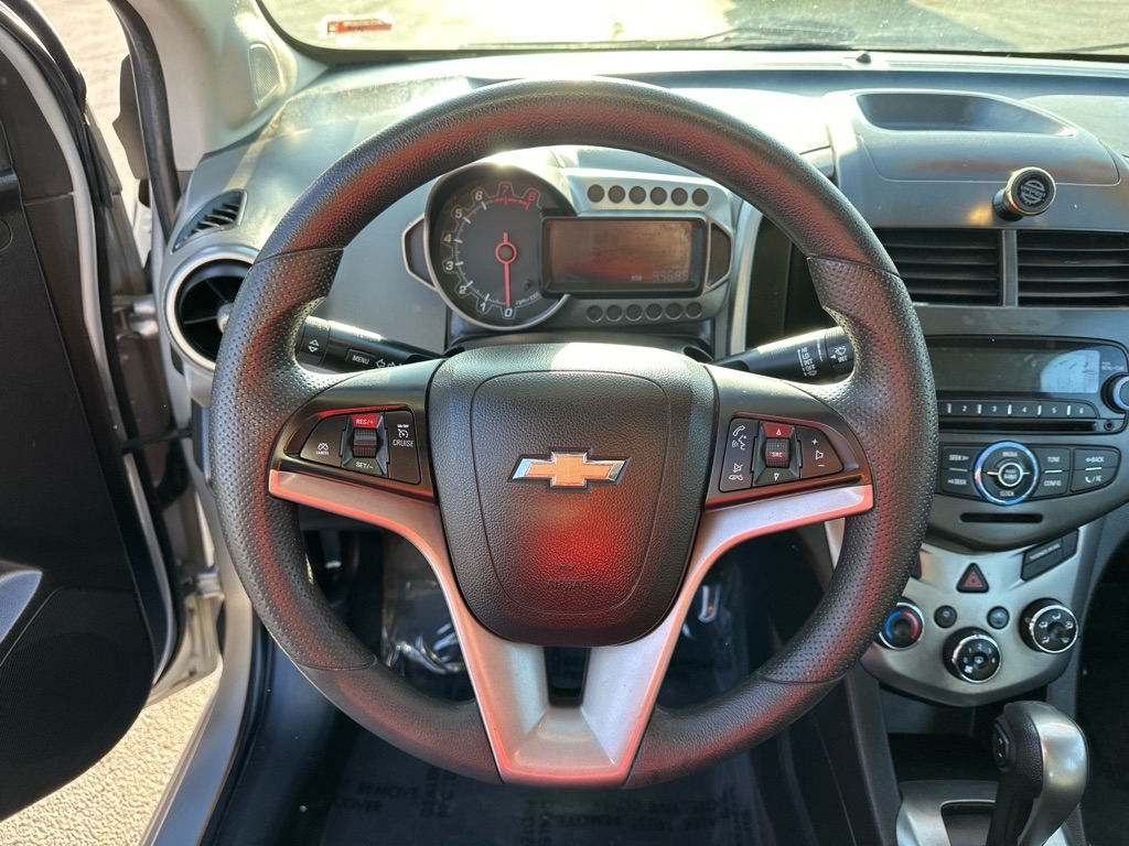 Chevrolet Sonic LT Auto 5-Door 2014