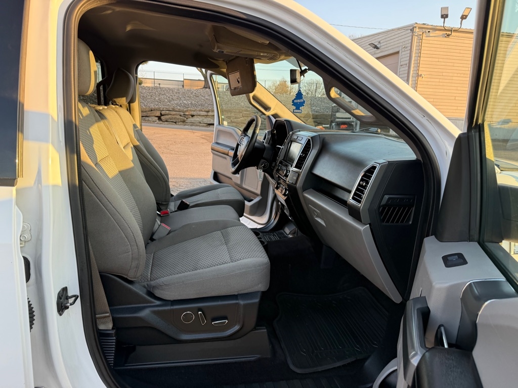 Ford F-150 XLT SuperCrew 6.5-ft. Bed 4WD 2015