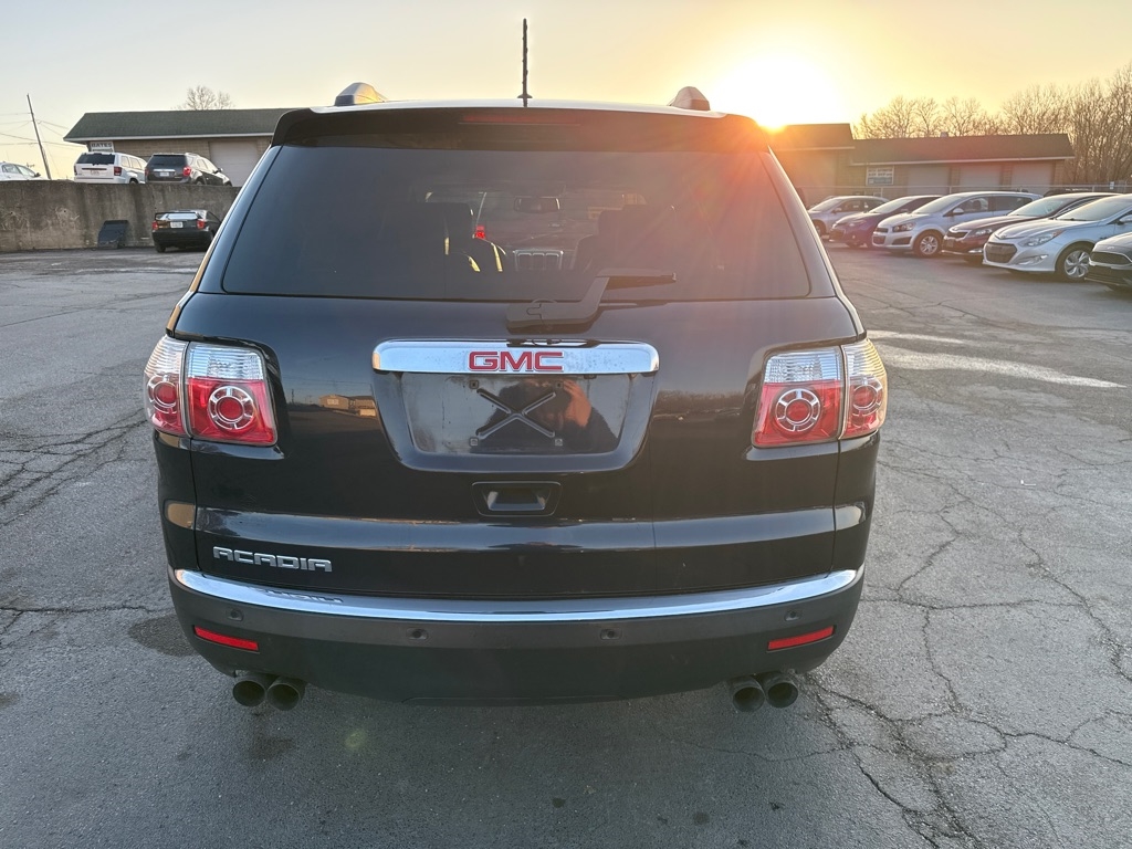 GMC Acadia SLT-1 FWD 2011