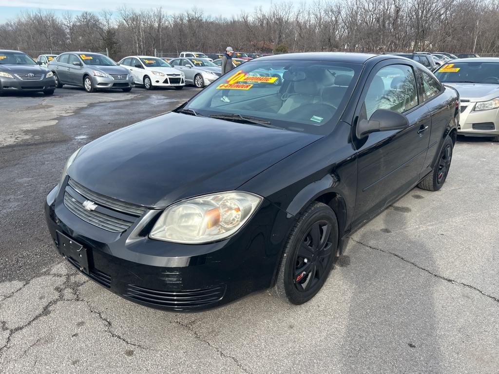 Chevrolet Cobalt LS Coupe 2010
