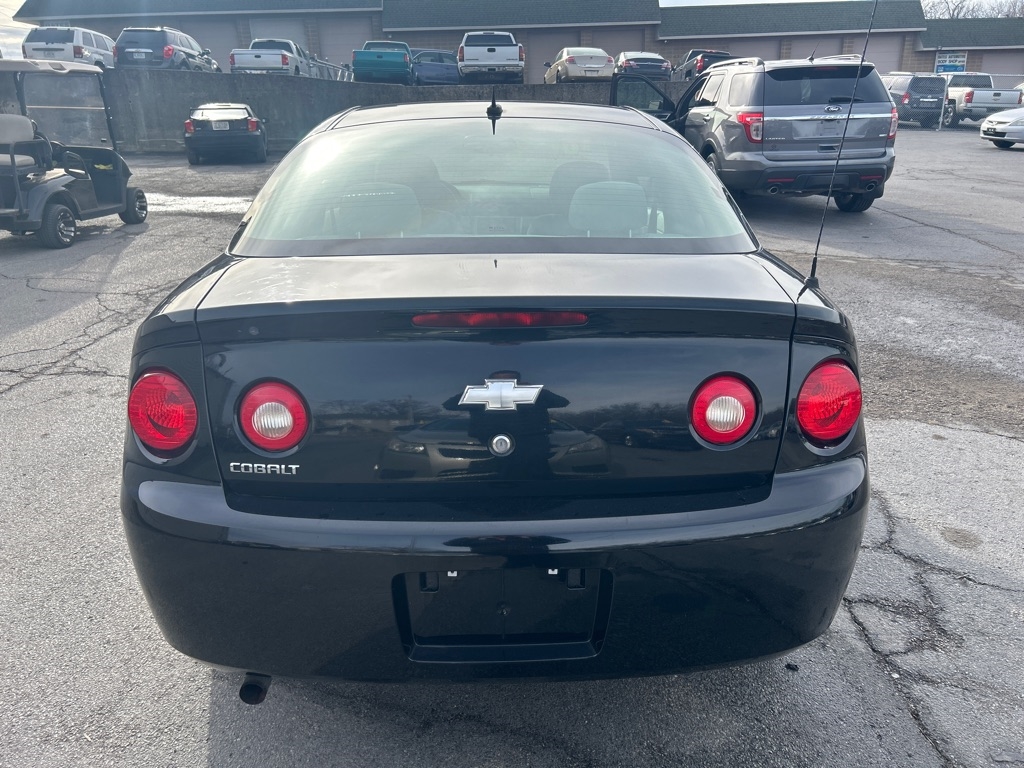 Chevrolet Cobalt LS Coupe 2010