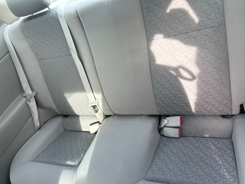 Chevrolet Cobalt LS Coupe 2010