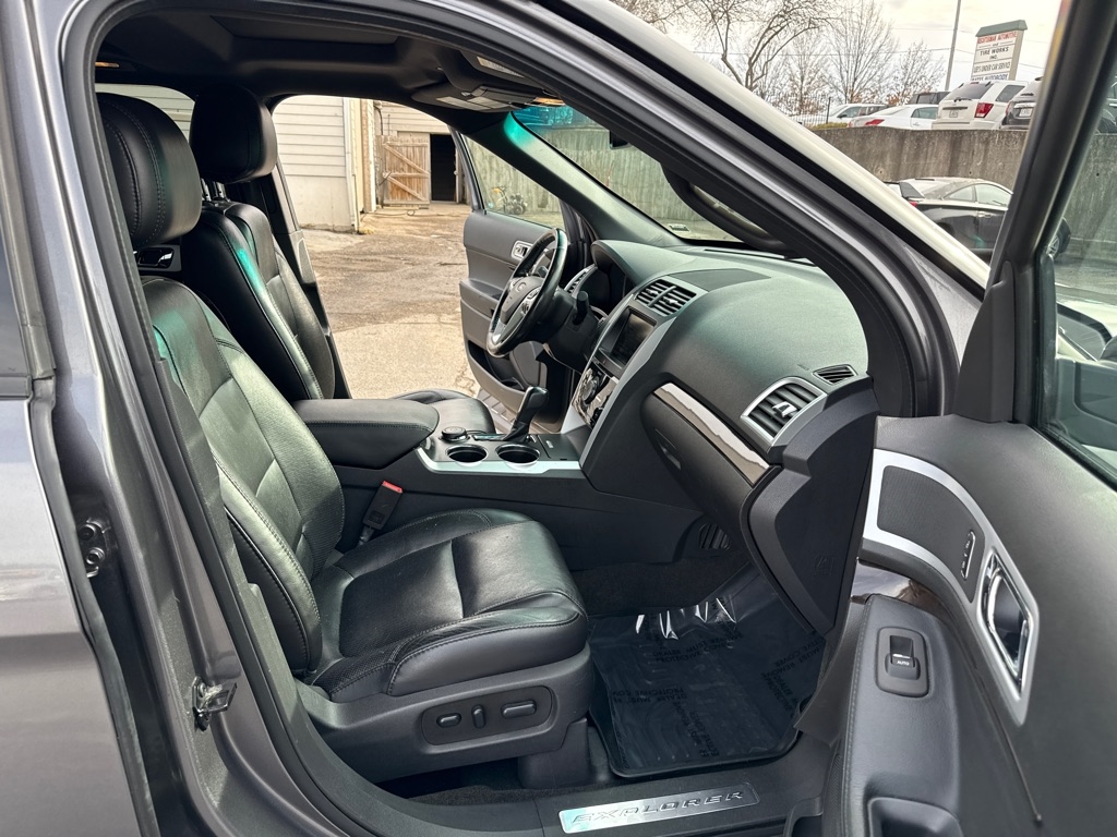 Ford Explorer Limited 4WD 2013