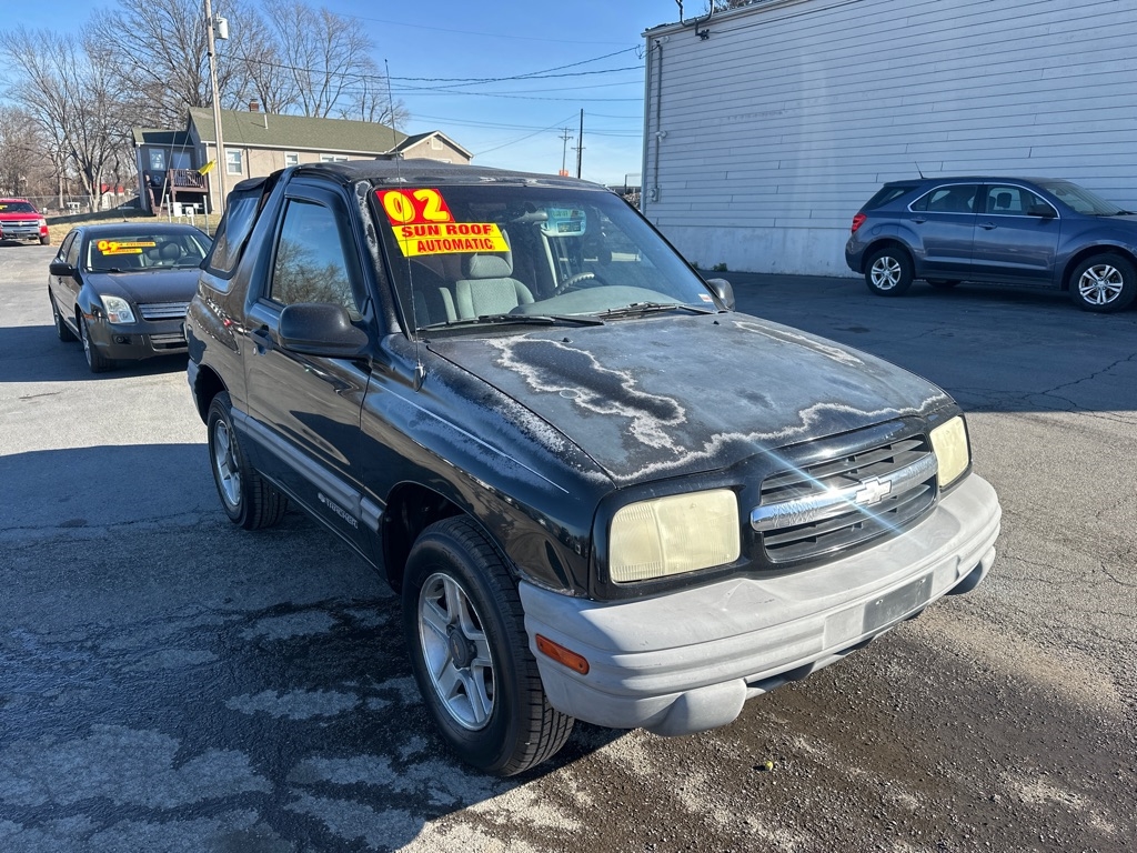 Chevrolet Tracker 2-Door Convertible 2WD 2002
