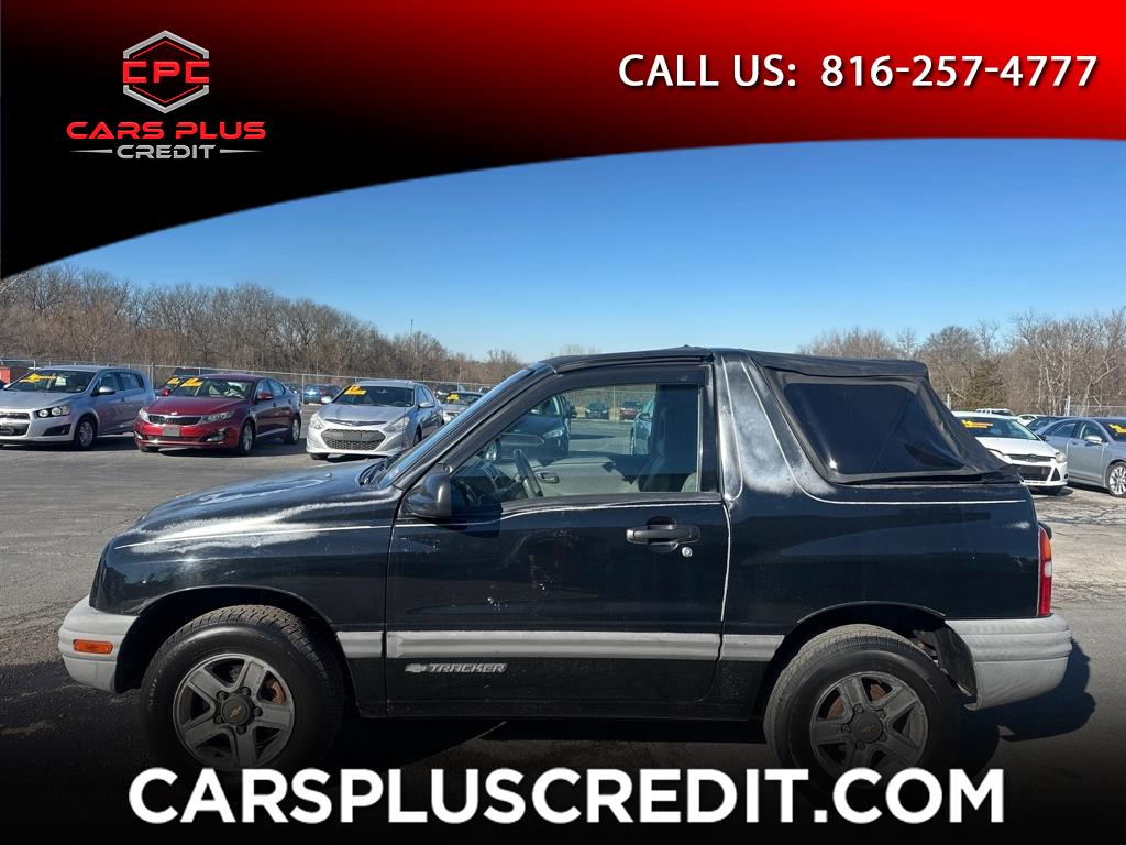 2002 Chevrolet Tracker 2-Door Convertible 2WD