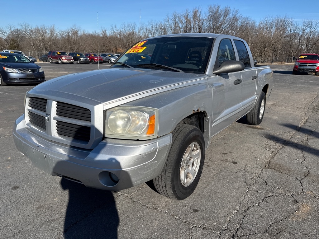 Dodge Dakota SLT Quad Cab 4WD 2006