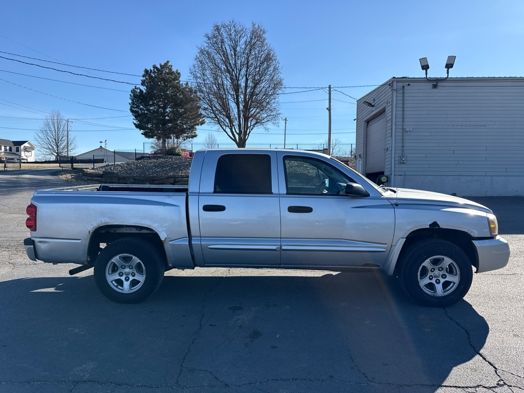 Dodge Dakota SLT Quad Cab 4WD 2006