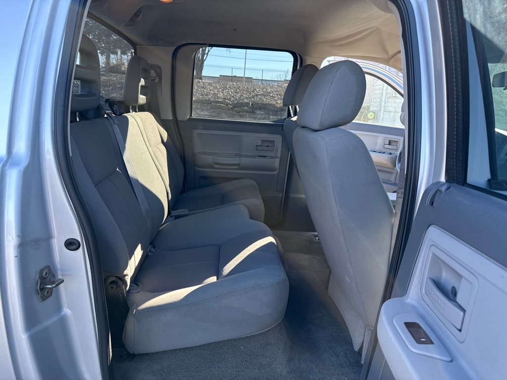 Dodge Dakota SLT Quad Cab 4WD 2006