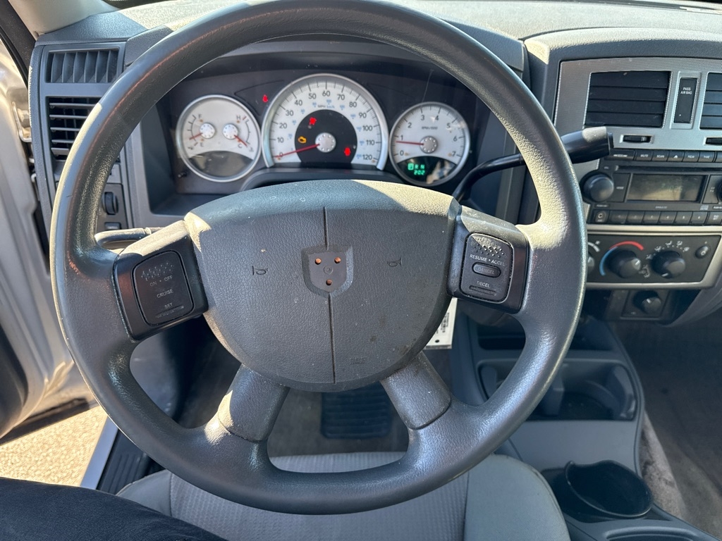 Dodge Dakota SLT Quad Cab 4WD 2006