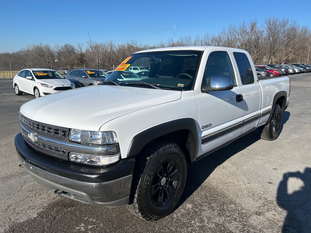Chevrolet Silverado 1500 Ext. Cab Short Bed 4WD 2001