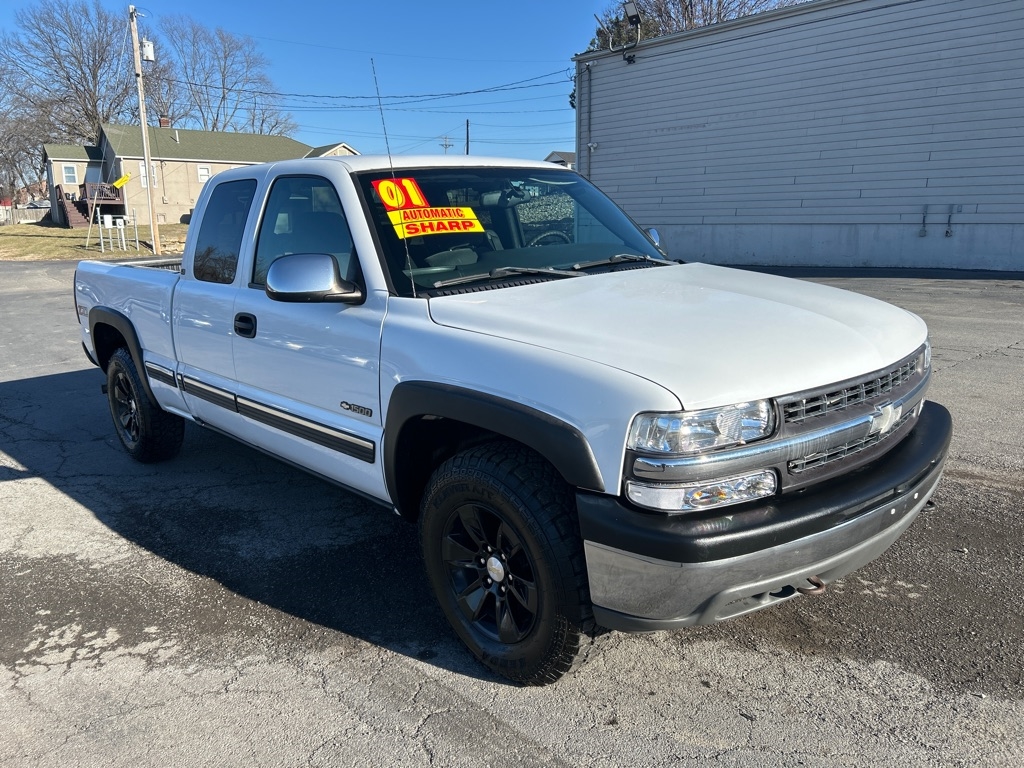 Chevrolet Silverado 1500 Ext. Cab Short Bed 4WD 2001