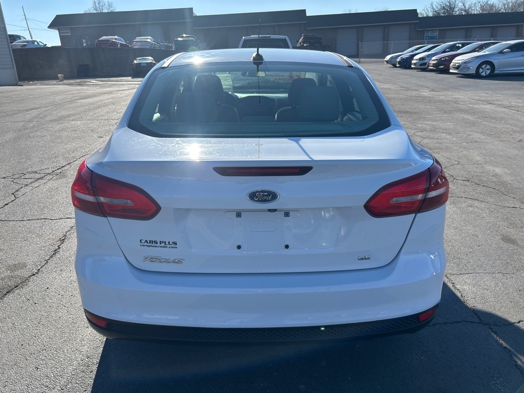 Ford Focus SE Sedan 2017
