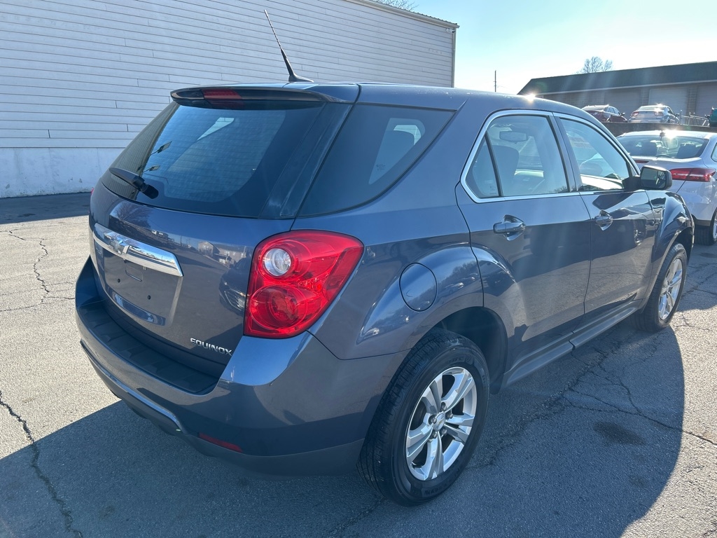 Chevrolet Equinox LS 2WD 2013