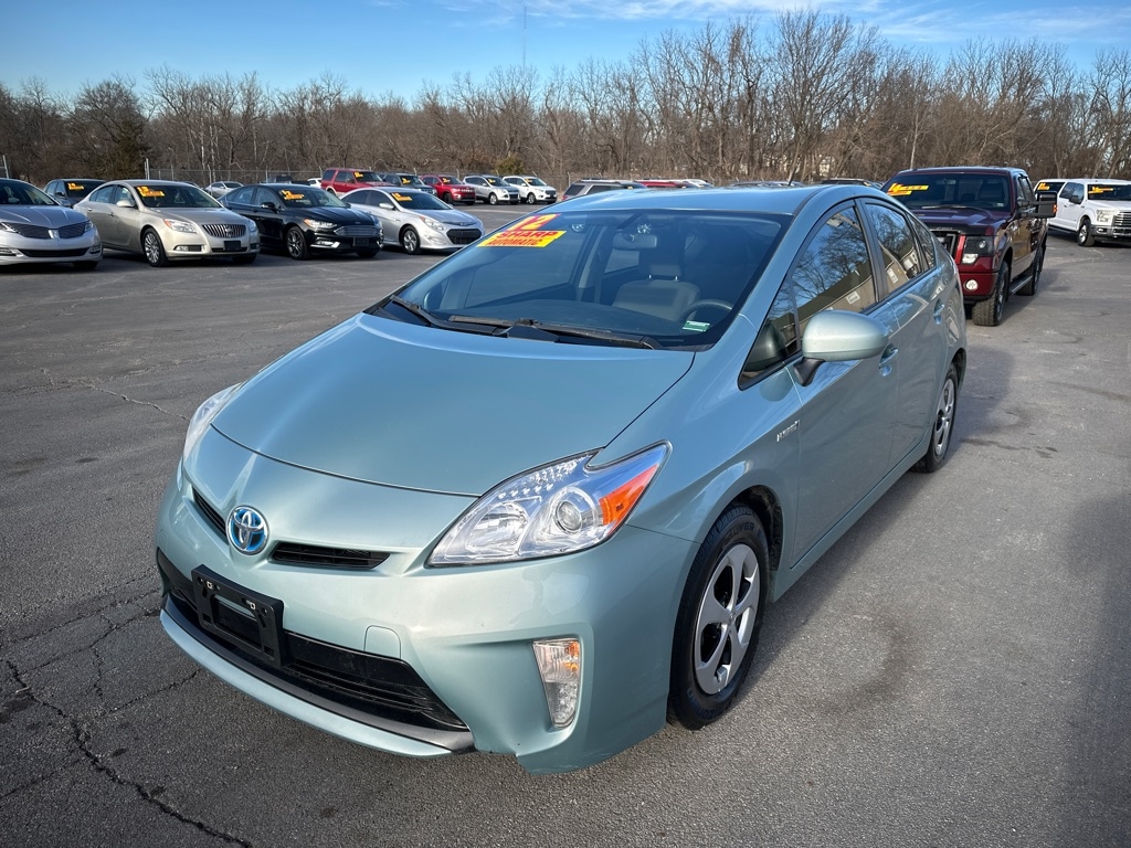 Toyota Prius Prius V 2012