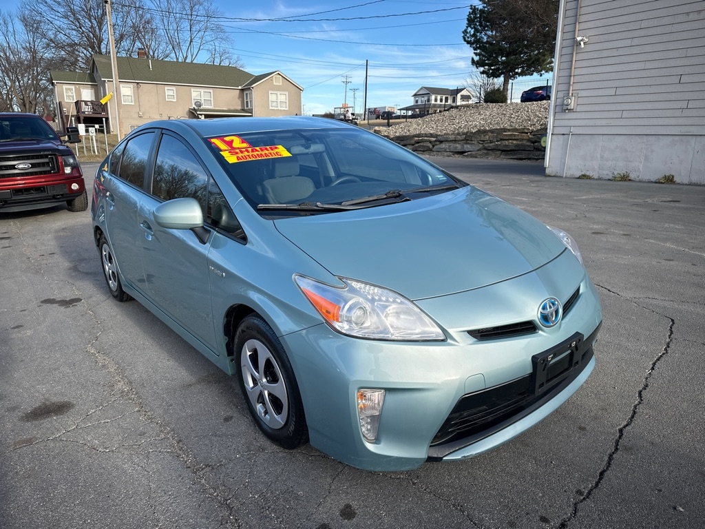 Toyota Prius Prius V 2012