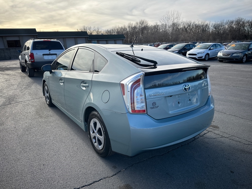 Toyota Prius Prius V 2012