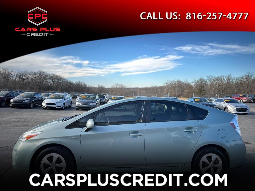 Toyota Prius Prius V 2012