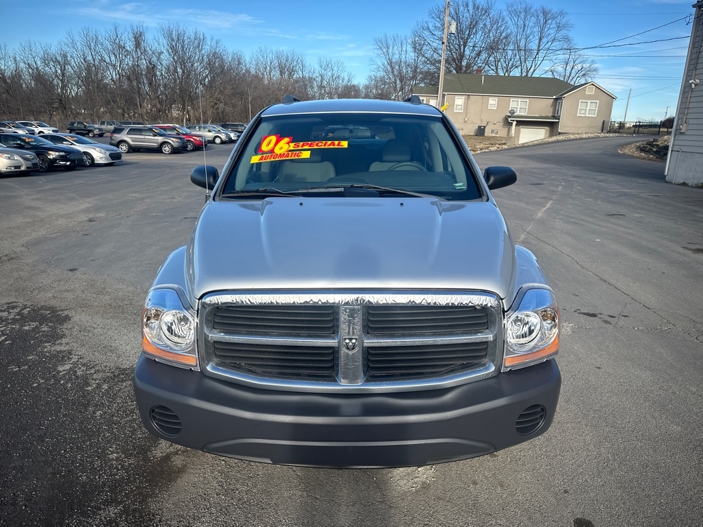 Dodge Durango SXT 2WD 2006