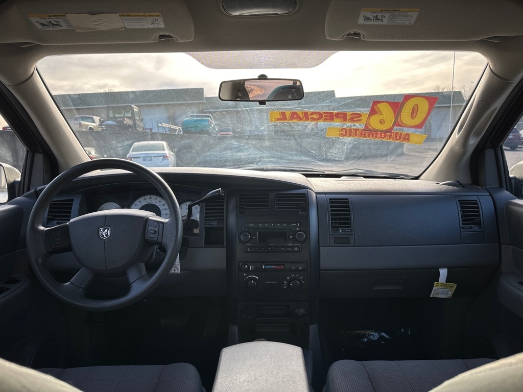 Dodge Durango SXT 2WD 2006