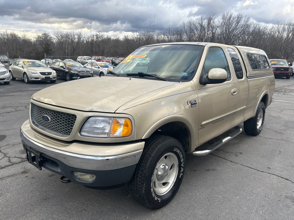 Ford F-150 WS SuperCab Short Bed 4WD 2000