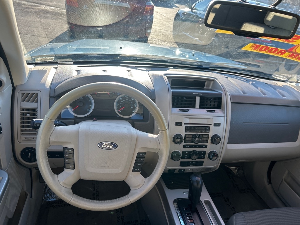 Ford Escape XLT 4WD 2010