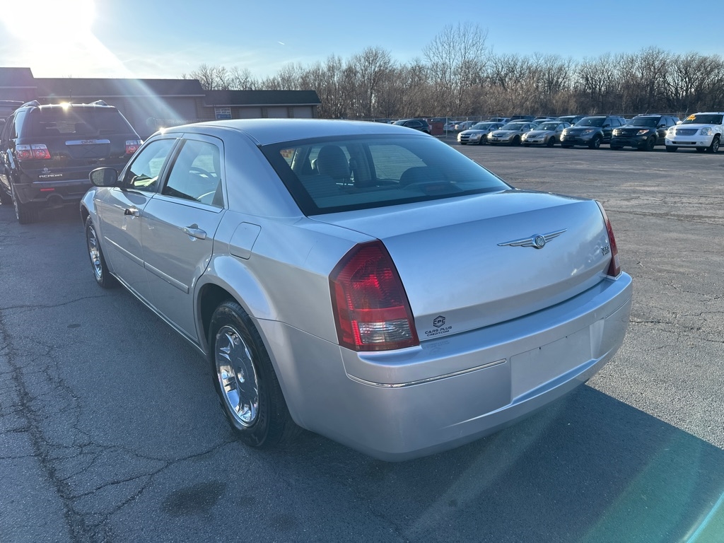 Chrysler 300 Touring 2005