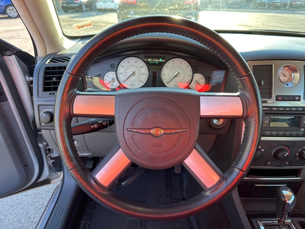 Chrysler 300 Touring 2005