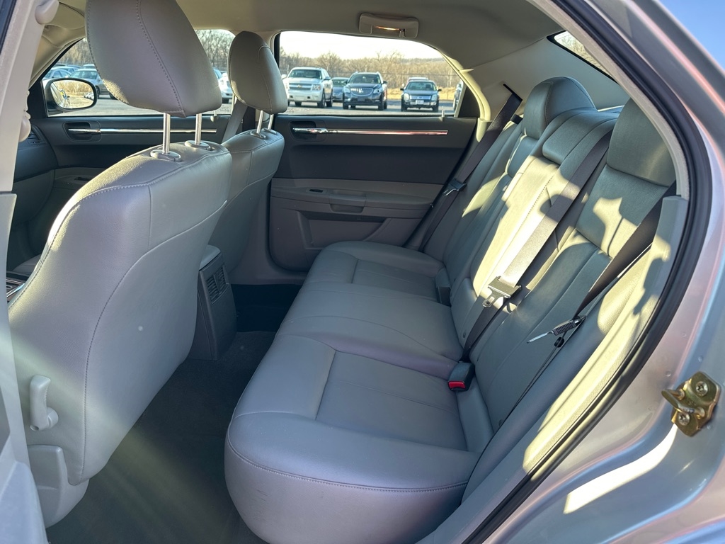 Chrysler 300 Touring 2005