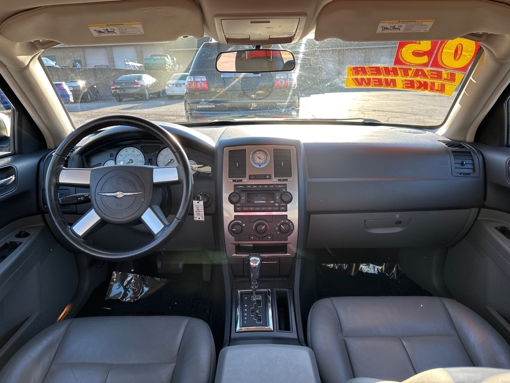 Chrysler 300 Touring 2005