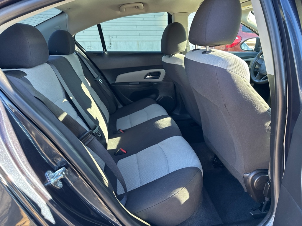 Chevrolet Cruze LS Auto 2015