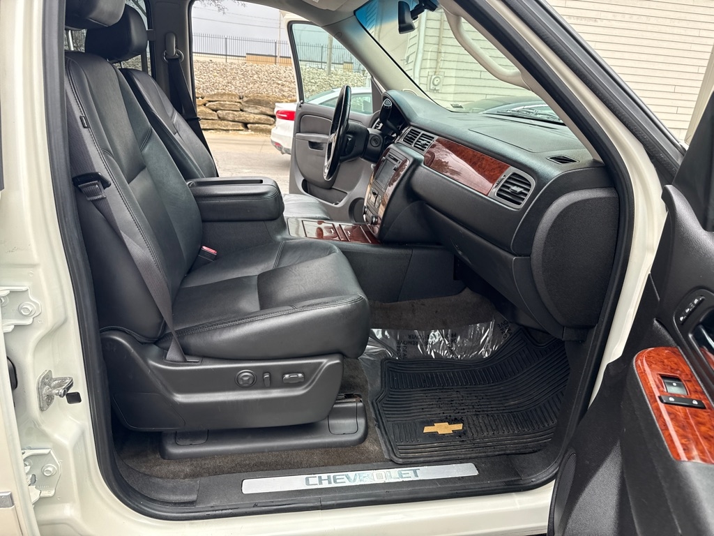 Chevrolet Avalanche LTZ 4WD 2013