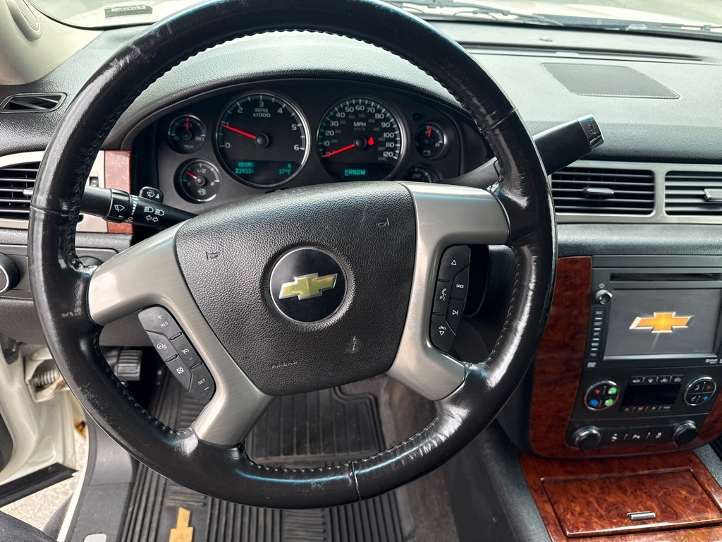 Chevrolet Avalanche LTZ 4WD 2013