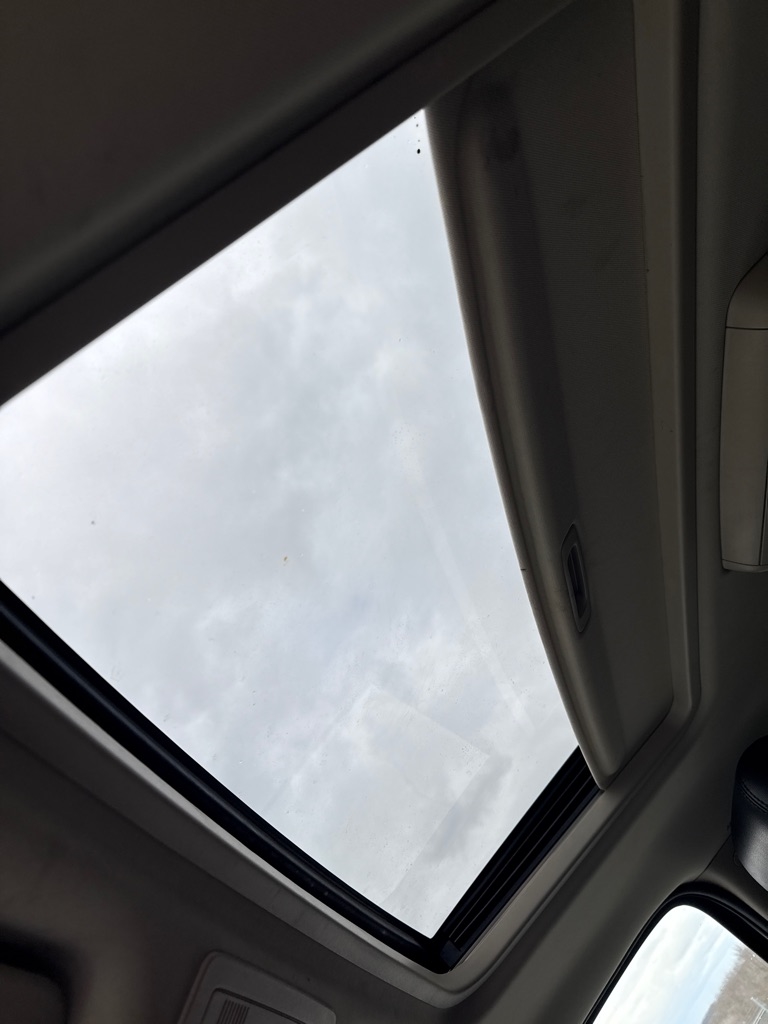 Chevrolet Avalanche LTZ 4WD 2013