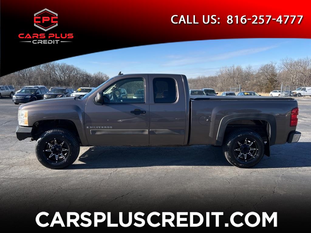 2007 Chevrolet Silverado 1500 Work Truck Ext. Cab 4WD