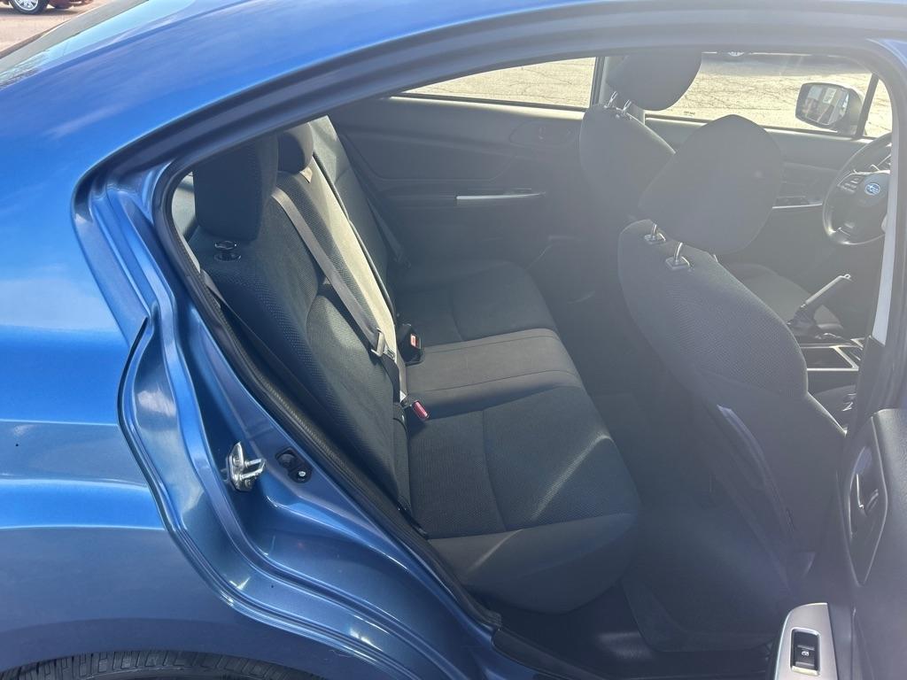 Subaru Impreza 2.0i PZEV 5M 4-Door 2015