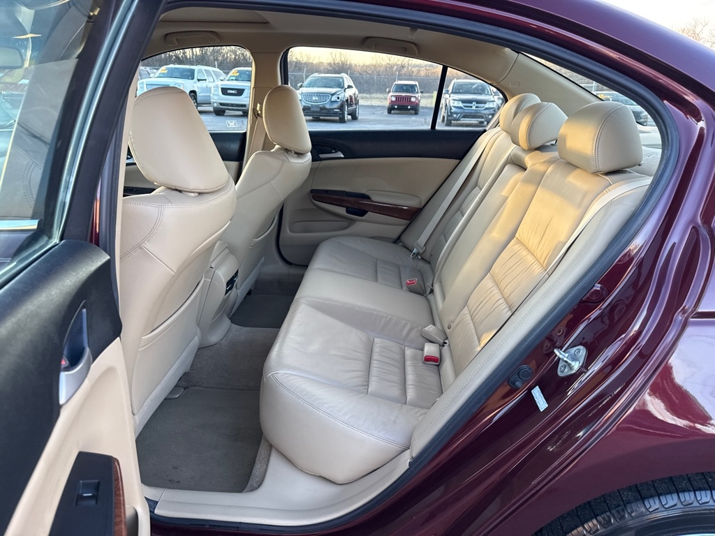 Honda Accord EX-L V6 Sedan AT 2012