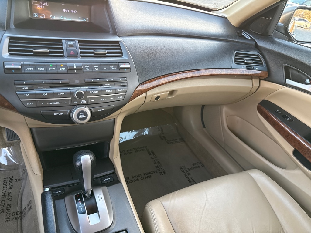 Honda Accord EX-L V6 Sedan AT 2012