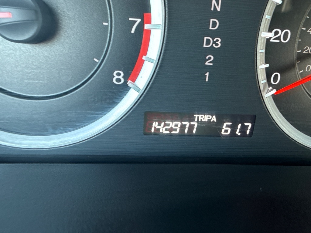 Honda Accord EX-L V6 Sedan AT 2012