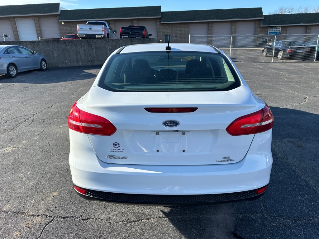 Ford Focus SE Sedan 2015
