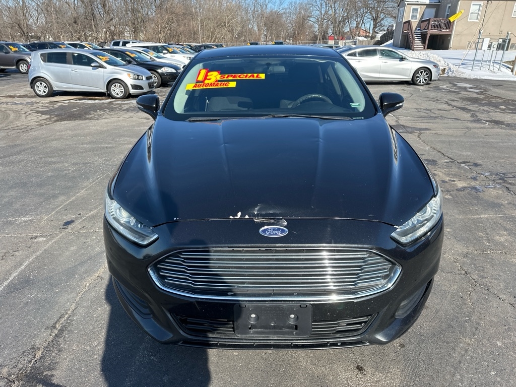 Ford Fusion SE 2013