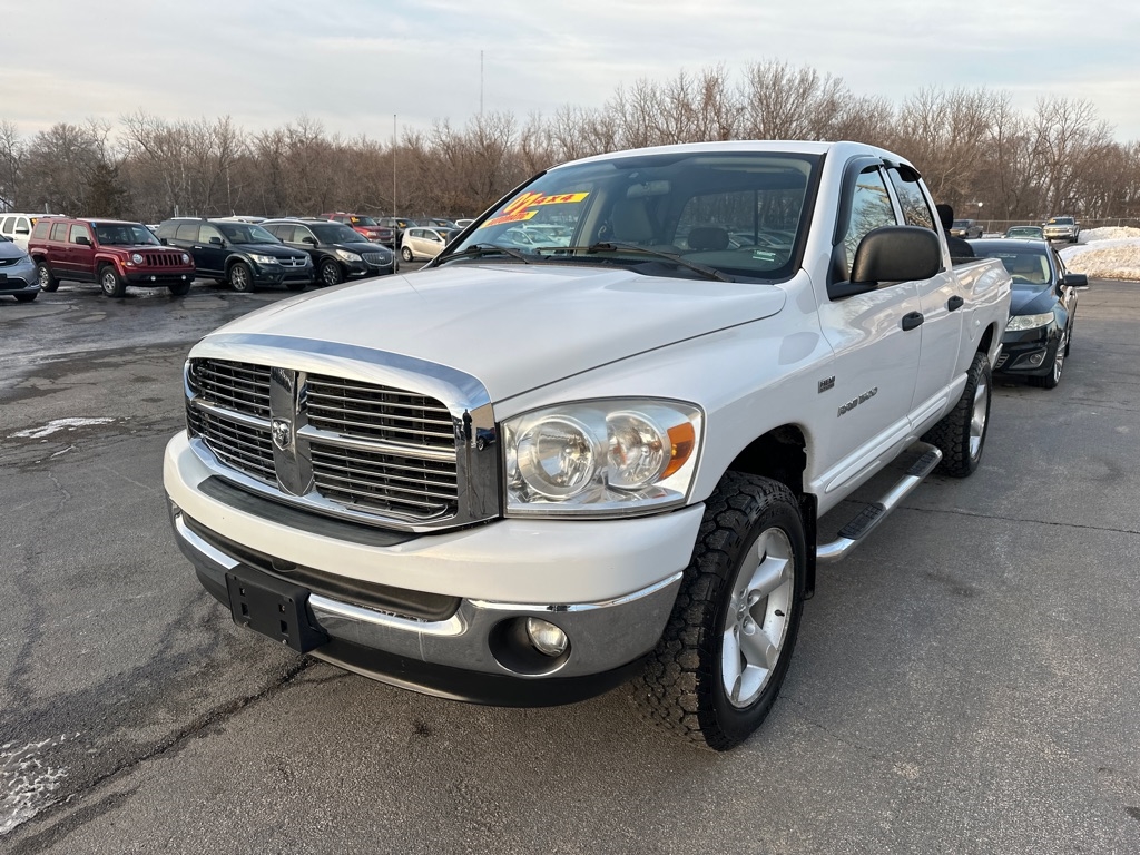 Dodge Ram 1500 SLT Quad Cab 4WD 2007