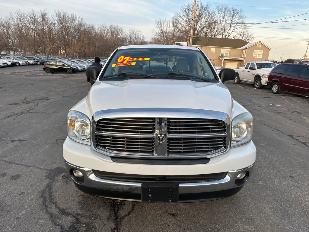 Dodge Ram 1500 SLT Quad Cab 4WD 2007