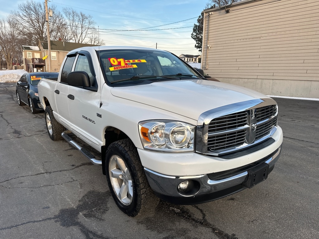 Dodge Ram 1500 SLT Quad Cab 4WD 2007