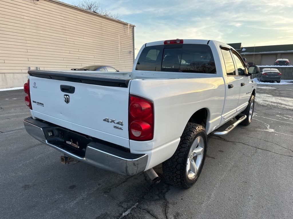 Dodge Ram 1500 SLT Quad Cab 4WD 2007