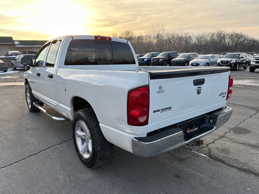 Dodge Ram 1500 SLT Quad Cab 4WD 2007
