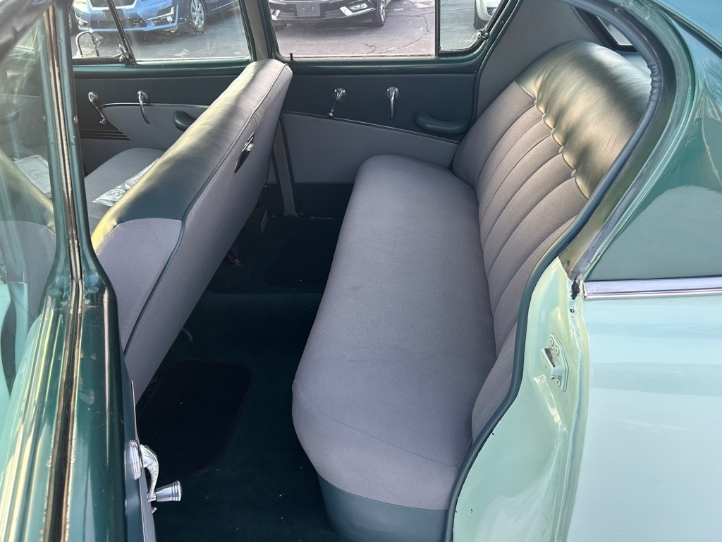 Plymouth Savoy  1954