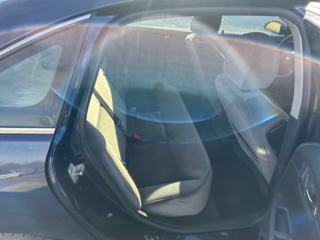 Chevrolet Impala LS 2010
