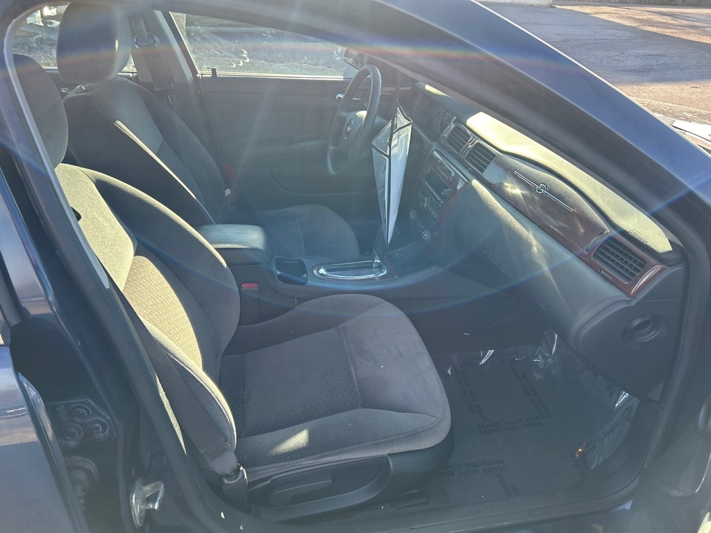 Chevrolet Impala LS 2010