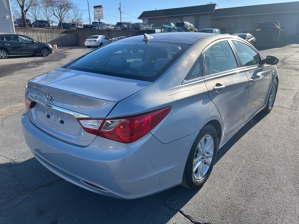 Hyundai Sonata GLS Auto 2011